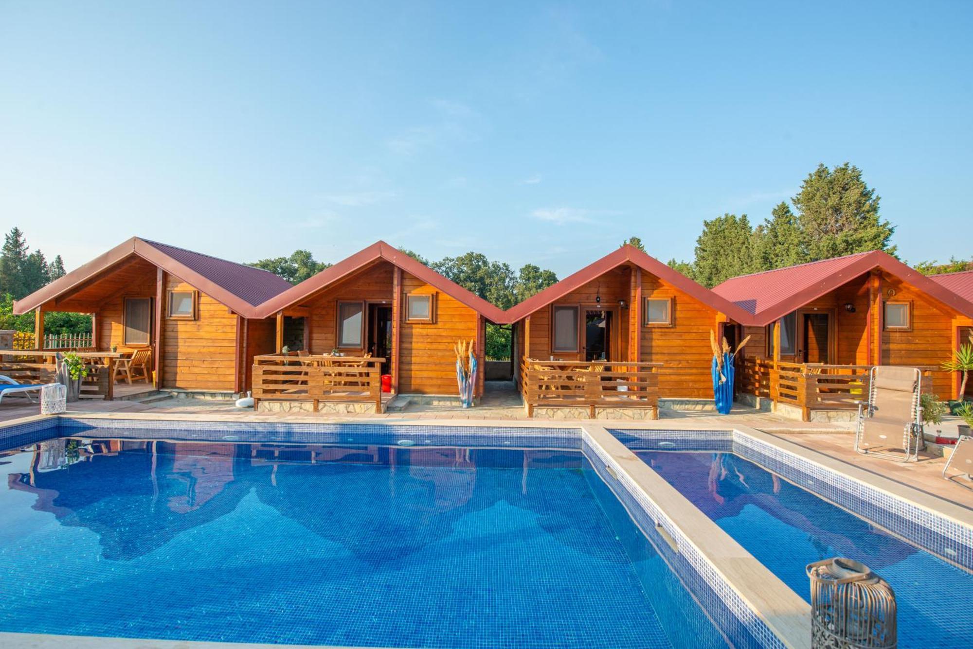 אולסינץ' Apartments And Bungalow Casa Palma מראה חיצוני תמונה