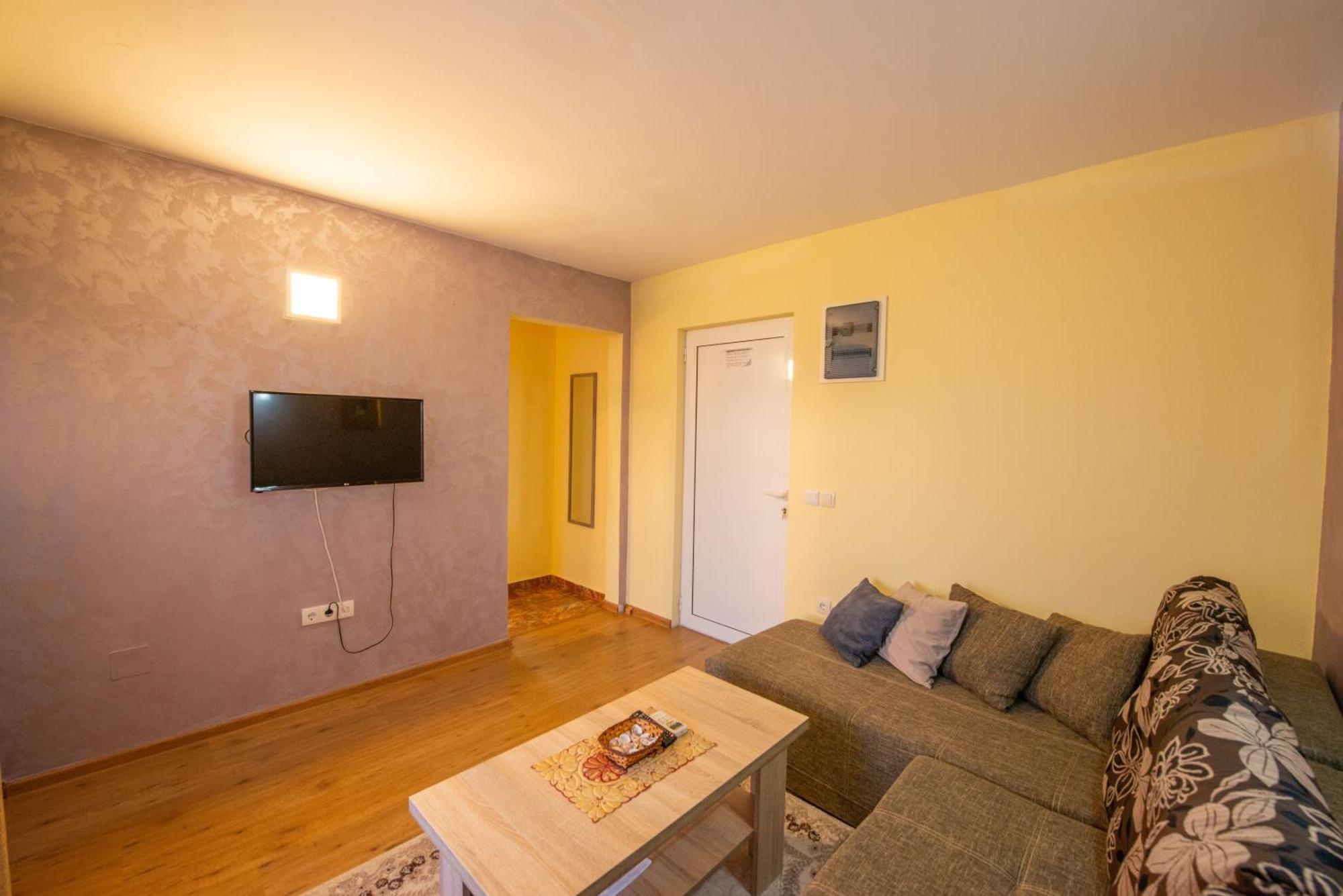אולסינץ' Apartments And Bungalow Casa Palma מראה חיצוני תמונה