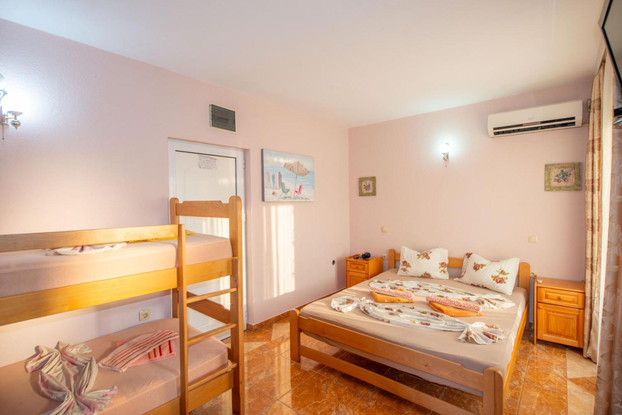 אולסינץ' Apartments And Bungalow Casa Palma חדר תמונה